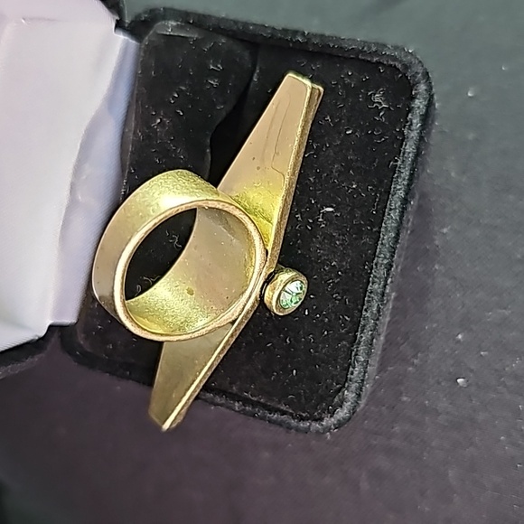 Ring - Picture 7 of 9